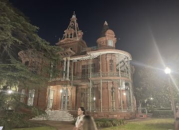 texas/austin/the-domain/attraction/haunted-atx-the-only-austin-ghost-tour-on-wheels