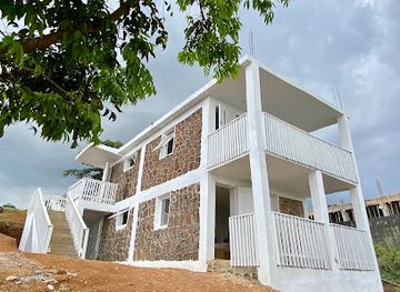 sierra-leone/port-loko-district/attraction/mansaray-resort