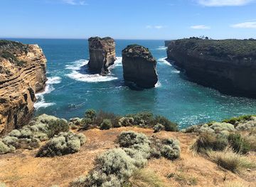 australia/great-ocean-road/attraction/mutton-bird-island-lookout