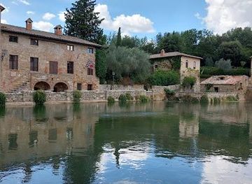 italy/siena/attraction/piazza-delle-sorgenti