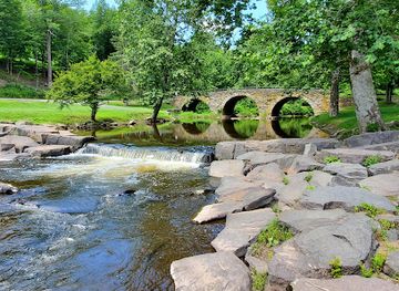 new-york/catskill-mountains/attraction/stone-arch-bridge-historical-park