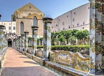 italy/naples/attraction/complesso-monumentale-di-santa-chiara