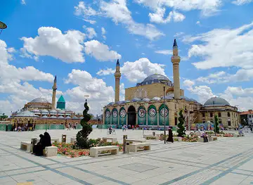 Mevlana Meydanı