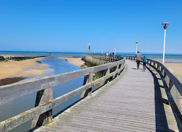 Jetée de Courseulles Sur Mer
