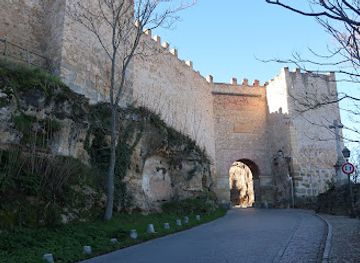 spain/segovia/attraction/st-cebrian-gate