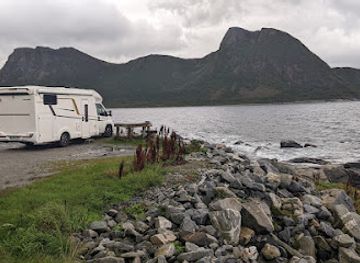 norway/senja-island/attraction/rasteplass