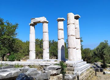 greece/macedonia/attraction/sanctuary-of-the-great-gods