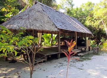 suriname/para-district/attraction/palulu-camping