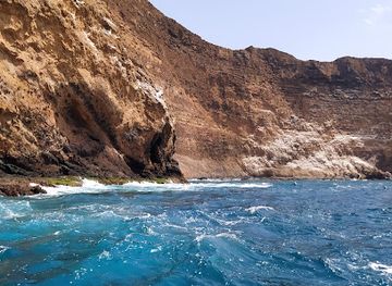 cabo-verde/praia-de-atalaia/attraction/baia-do-inferno