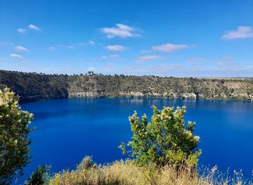 australia/central-west/attraction/cave-garden-thugi