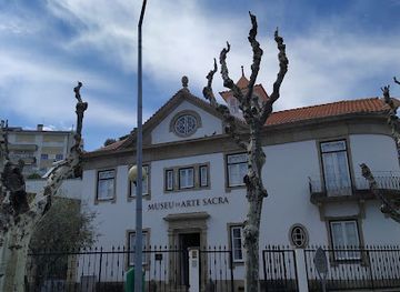 portugal/beira-alta/attraction/museu-de-arte-sacra