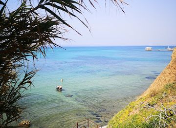 greece/chalkidiki/attraction/stairs-to-the-sea-nea-potidea