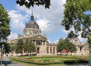 hungary/central-hungary/attraction/fountain-of-mermaids