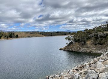 australia/kosciuszko-national-park/attraction/jindabyne-dam