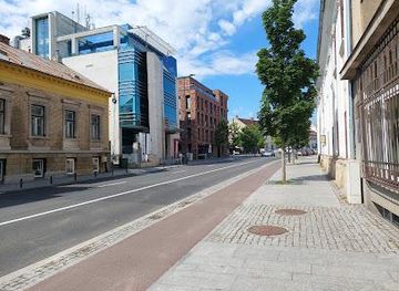 romania/cluj-napoca/attraction/universitatea-babes-bolyai-din-cluj-napoca