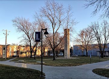 kansas/konza-prairie-biological-station/attraction/monument-to-the-great-commision
