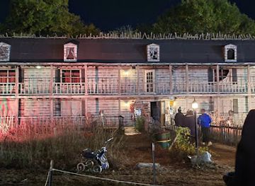 new-hampshire/great-north-woods/attraction/spooky-world-presents-nightmare-new-england