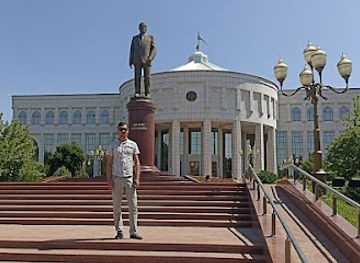 uzbekistan/chimgan-mountains/attraction/islam-karimov-monument
