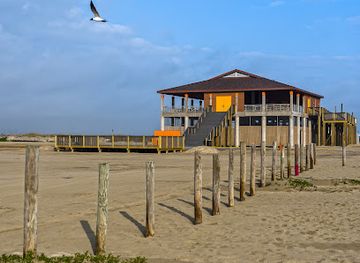 texas/galveston/attraction/east-beach-r-a-apffel