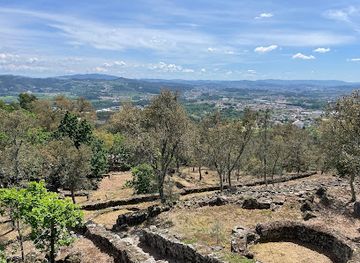 portugal/guimaraes/attraction/citania-de-briteiros