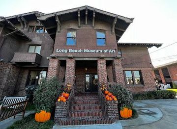 california/anaheim/attraction/long-beach-museum-of-art