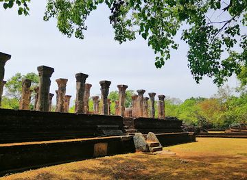 sri-lanka/ampara-district/attraction/deepa-uyana