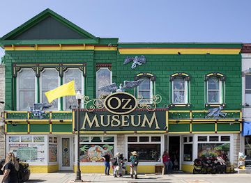 kansas/tallgrass-prairie-national-preserve/attraction/oz-museum