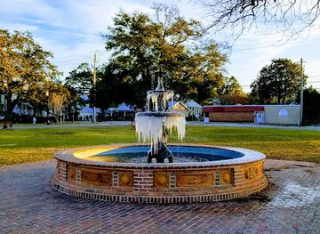 florida/pensacola/attraction/seville-square