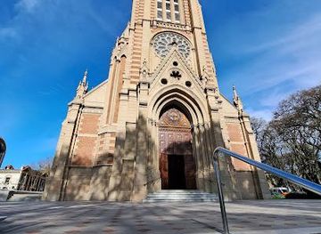 argentina/buenos-aires/attraction/plaza-mitre