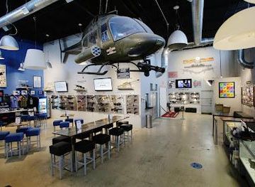 florida/fort-lauderdale/attraction/lock-load-miami-machine-gun-experience-range