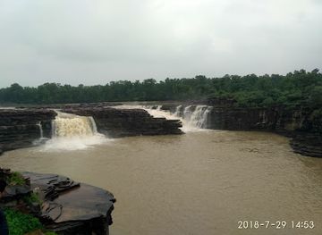 india/madhya-pradesh/attraction/quila-gourjhamar-fort