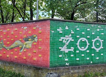 poland/masovia/attraction/mural-z-okazji-90-lecia-miejskiego-ogrodu-zoologicznego-w-warszawie