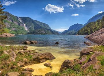 norway/trolltunga/attraction/storanes