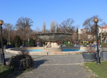 romania/bucharest/attraction/the-zodiac-fountain