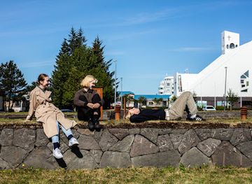 iceland/kopavogur/attraction/hofsstaoir-viking-longhouse-historic-park