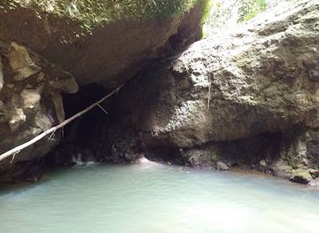 saint-lucia/diamond-falls-botanical-gardens/attraction/elusive-falls