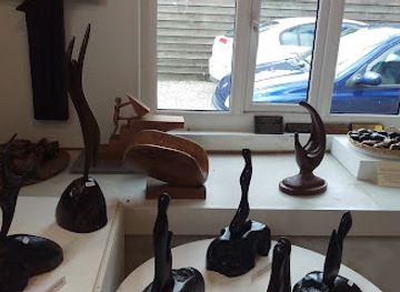 ireland/county-longford/attraction/bogwood-sculptures