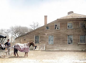 rhode-island/yawgoo-valley-ski-area/attraction/whitehall-museum-house