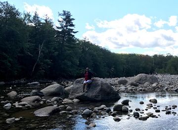 new-hampshire/seacoast-region/attraction/bound-rock