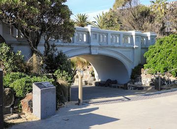 australia/melbourne/st-kilda/attraction/catani-archway