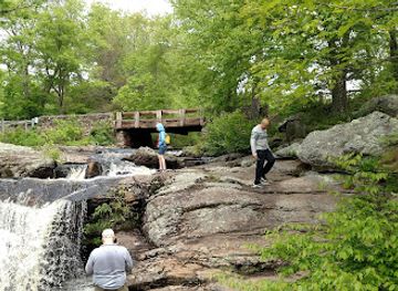 Devil's Hopyard State Park