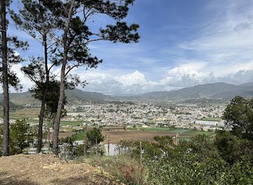 dominican-republic/constanza/attraction/senderos-cruz-a