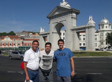 spain/madrid-community/attraction/porta-de-sant-vicent