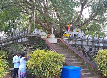 sri-lanka/gampaha-district/attraction/asgiriya-raja-maha-viharaya-gampaha