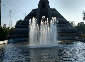mexico/central-mexico/attraction/monumento-a-la-raza