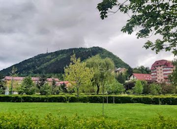 romania/rasnov-area/attraction/trandafirilor-park