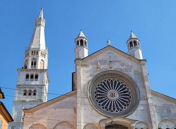 italy/bologna/attraction/modena-cathedral