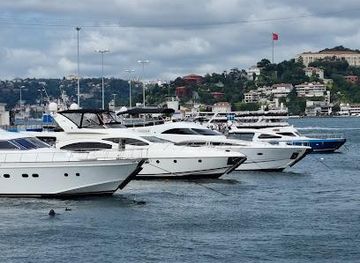 turkiye/istanbul/attraction/bebek-sahili