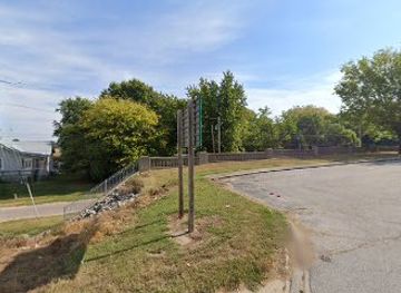 illinois/northern-illinois/attraction/illinois-state-sign