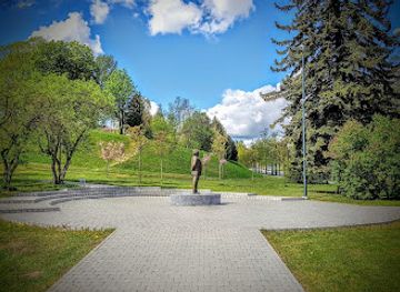 lithuania/siauliai/attraction/paminklas-chaimui-frenkeliui